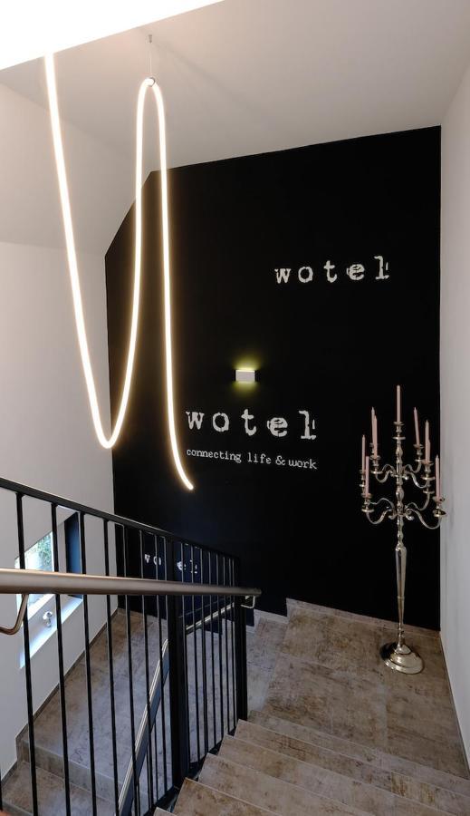 Wotel Soechau Ngoại thất bức ảnh